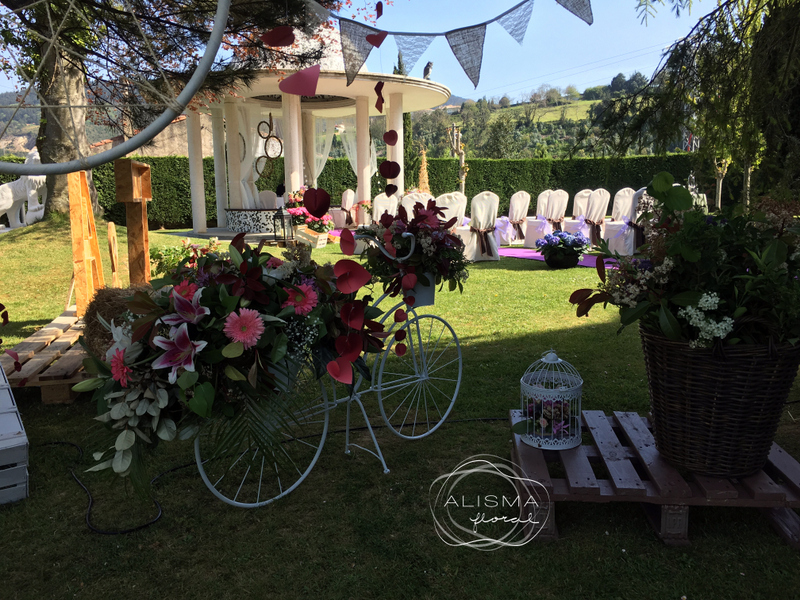 Decoración floral para boda de Flores Alisma en La Casona de Lupa
